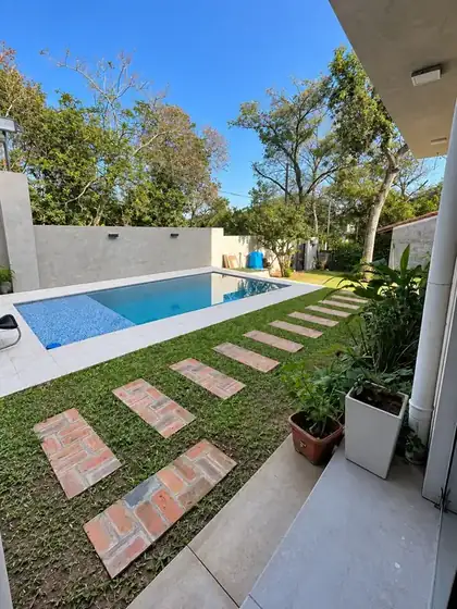Casa contemporánea de 5 suites 2